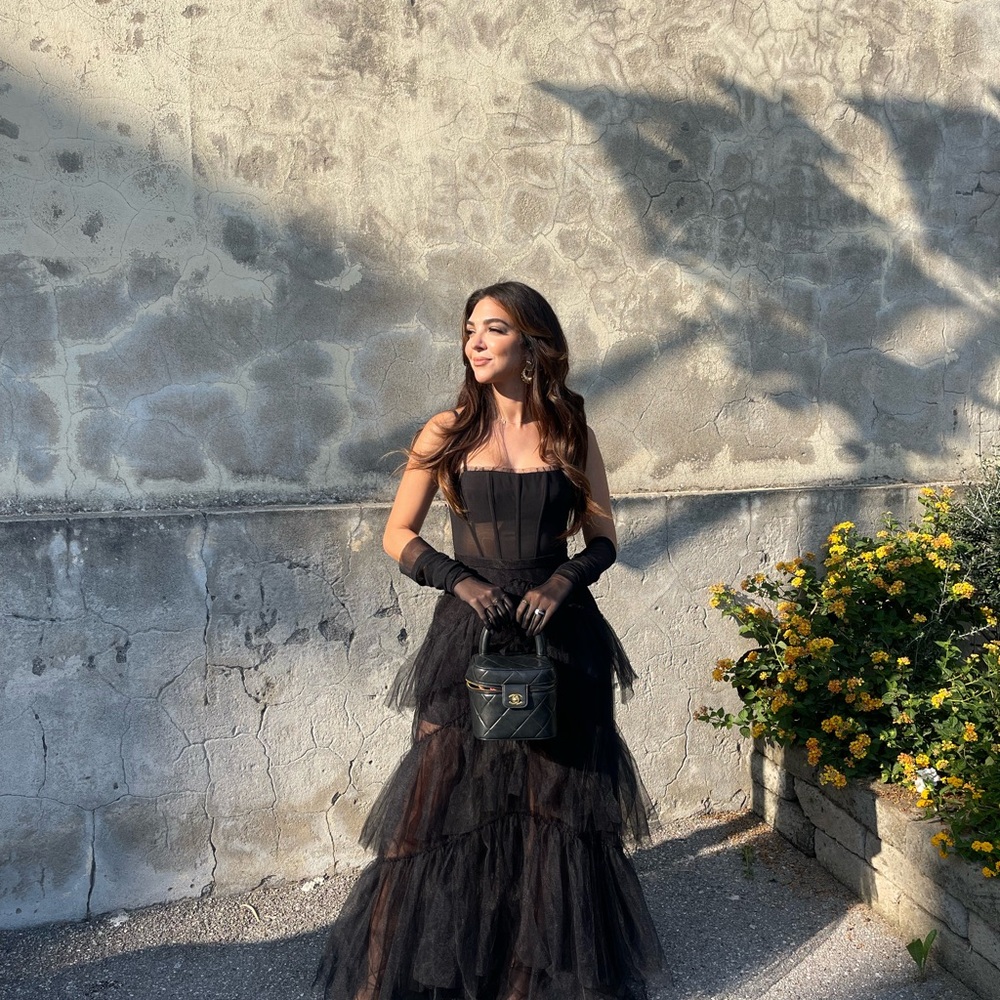 Corset Tulle Gown in Black
BCBGMAXAZRIA